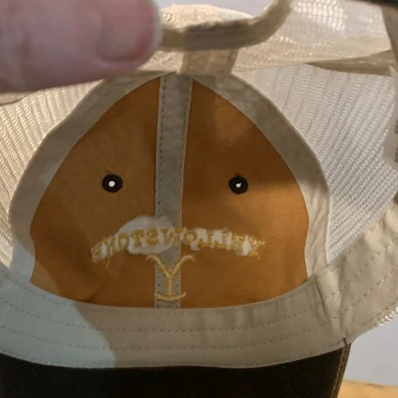 Yellowstone Dutton Ranch Cap - Picture 4 of 5